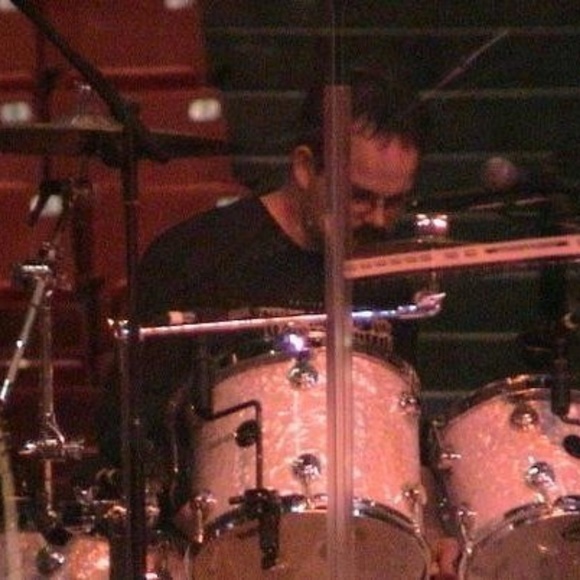 Meet your Posher, Anna & Jerimy - BattyBargains - Picture 8 of 9